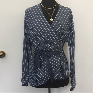 Who what wear striped wrap around blouse sz M